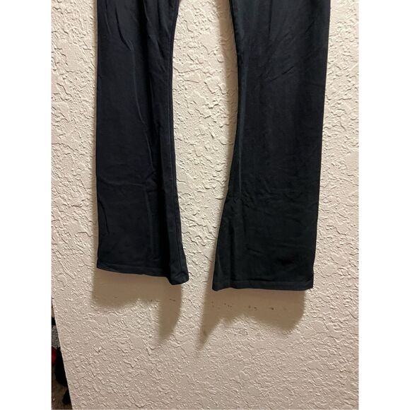Pink By Victoria’s Secret Black Bootcut Leggings Woman’s Size Medium - Picture 2 of 12